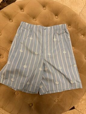 Authentic New with Tags Gucci Light Blue & White Striped Women’s Shorts